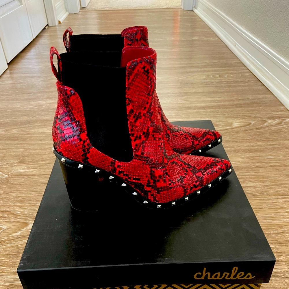 Charles David Dodger Boot